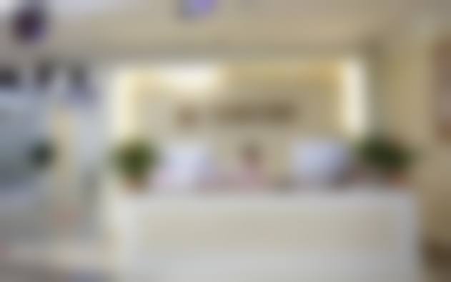 郭震固定坐诊厦门华美医疗美容医院
